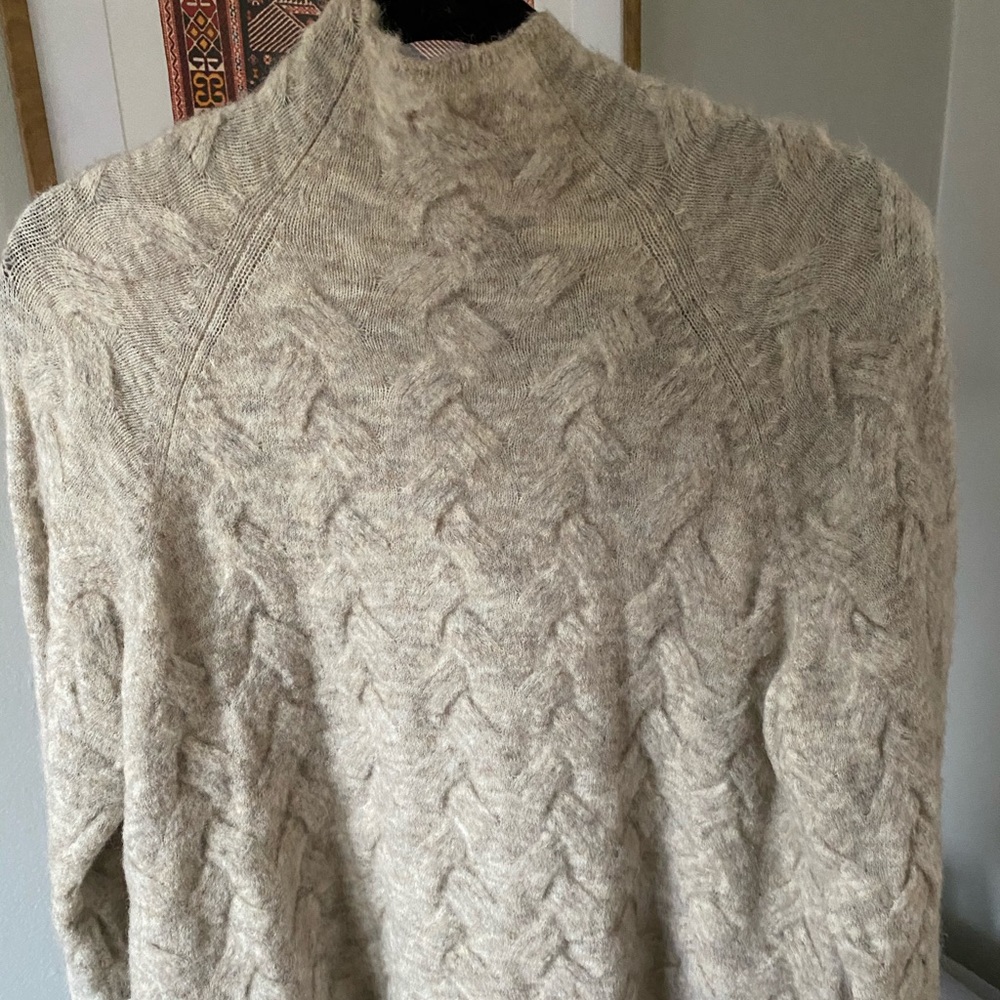 Aritzia Wilfred Oatmeal Sweater